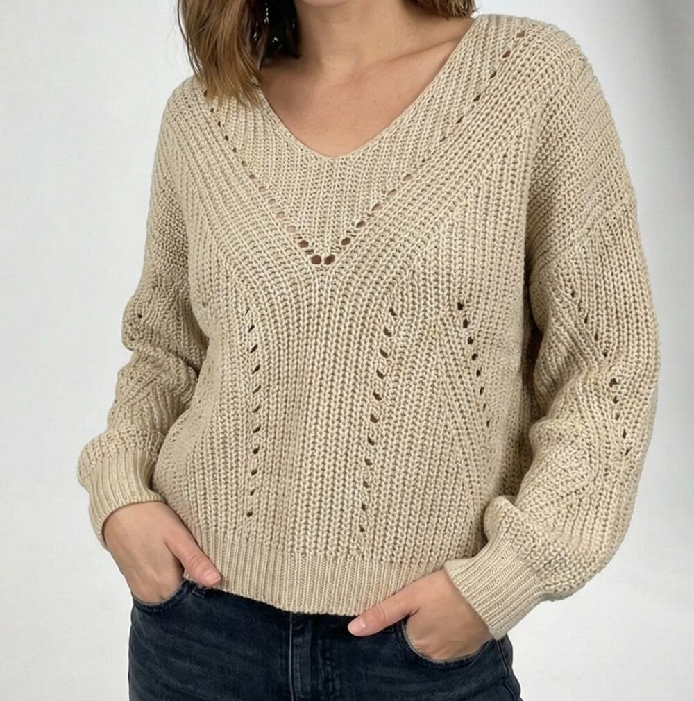 Moon and Madison Medium V Neck Open Knit Shaker Beige Sweater